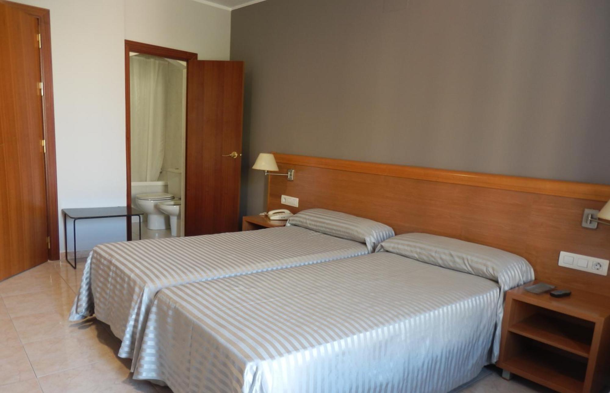 Hotel Ingles — Photos 1